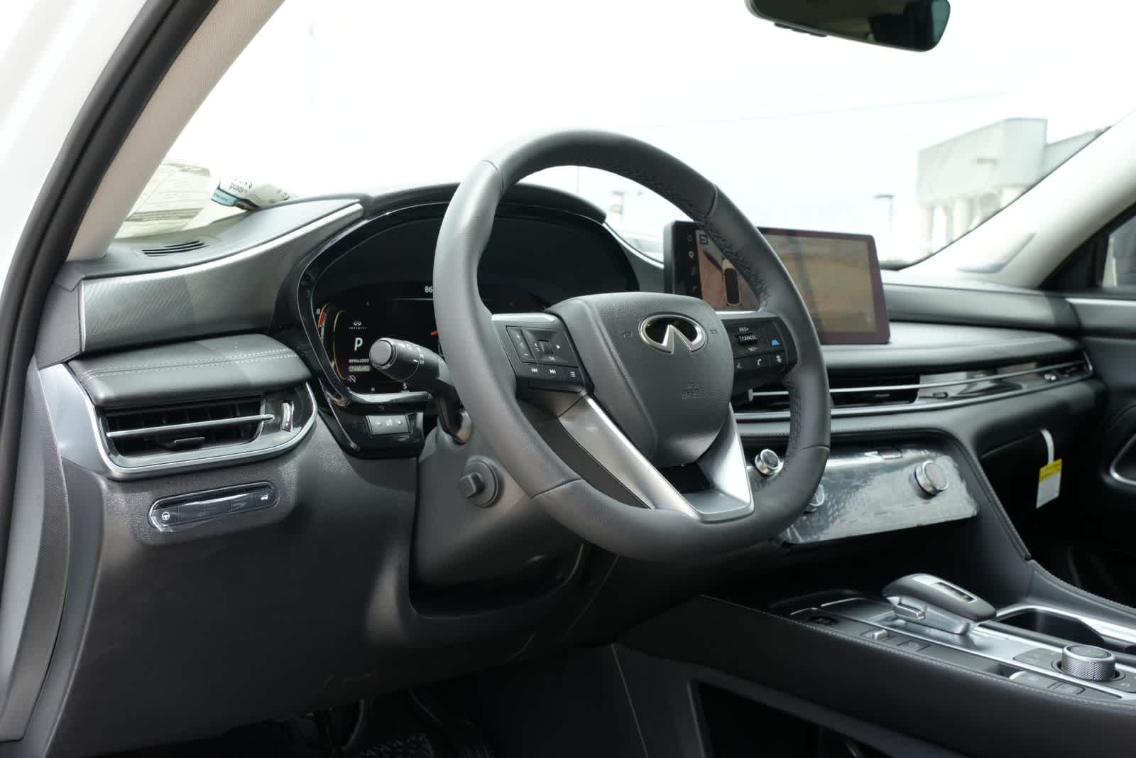 2027 INFINITI QX60 LUXE