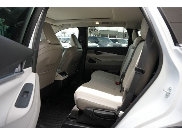2027 INFINITI QX60 LUXE