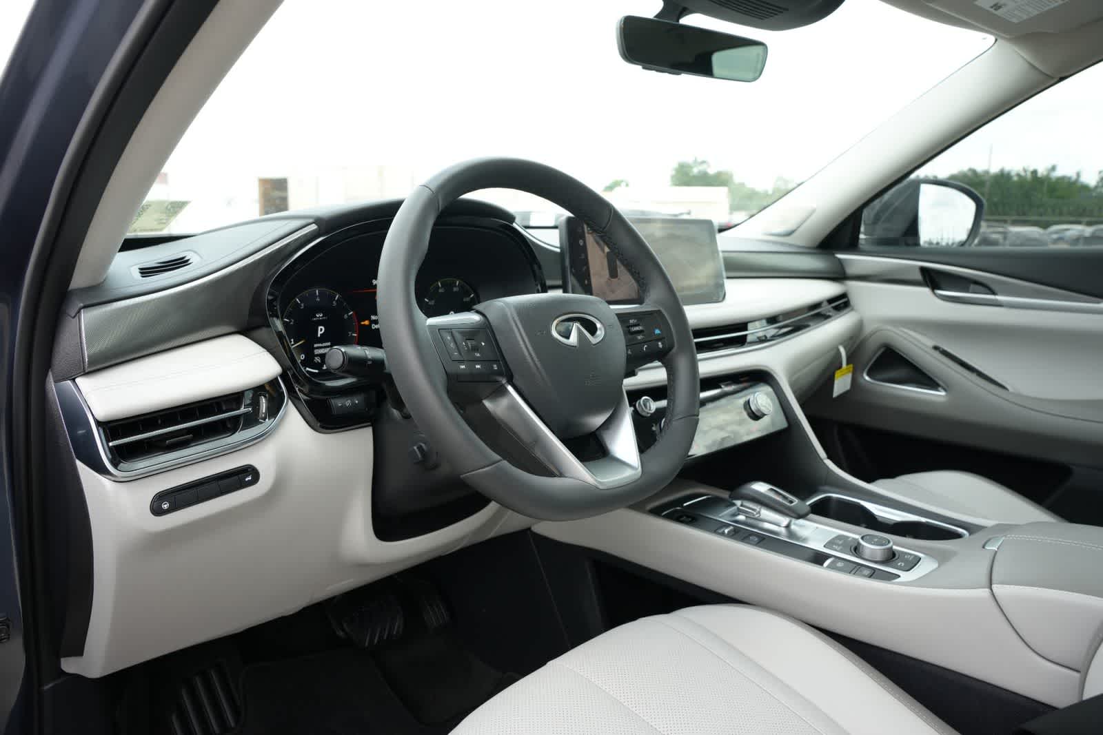 2027 INFINITI QX60 LUXE