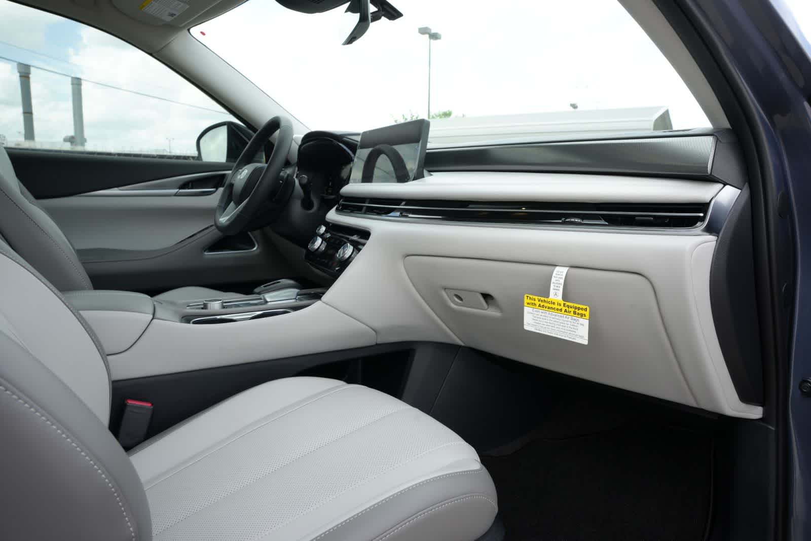 2027 INFINITI QX60 LUXE