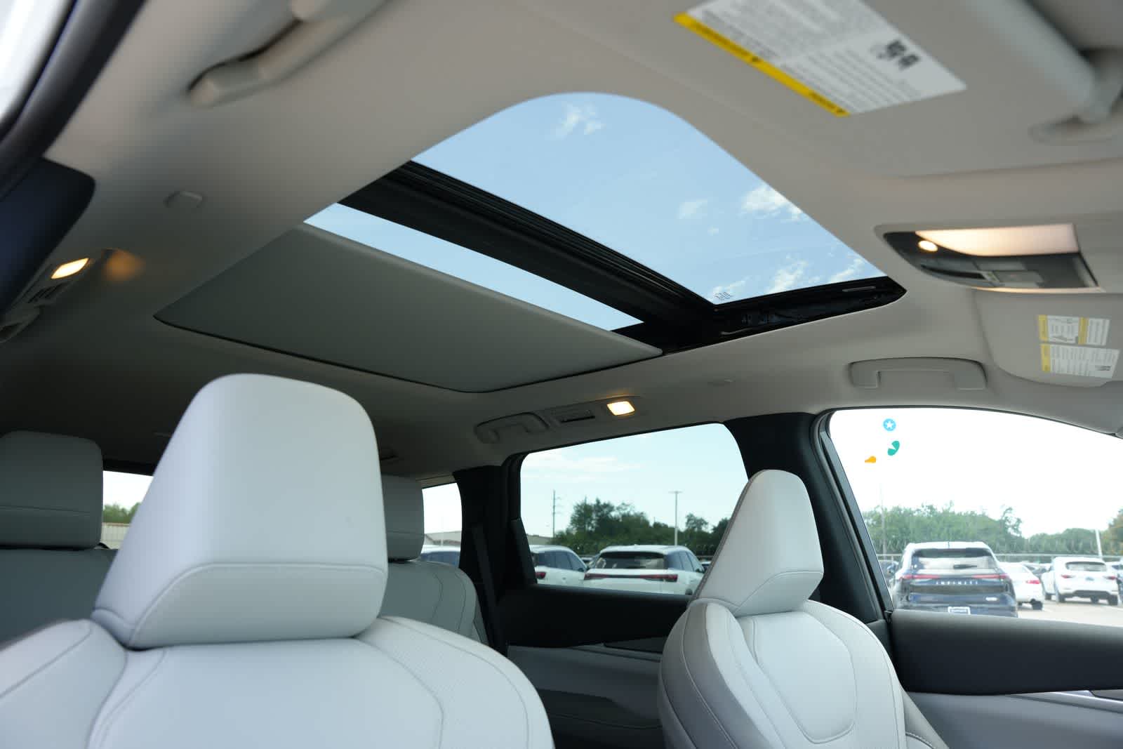 2027 INFINITI QX60 LUXE
