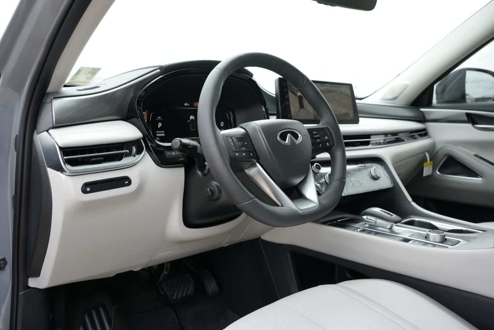 2027 INFINITI QX60 LUXE