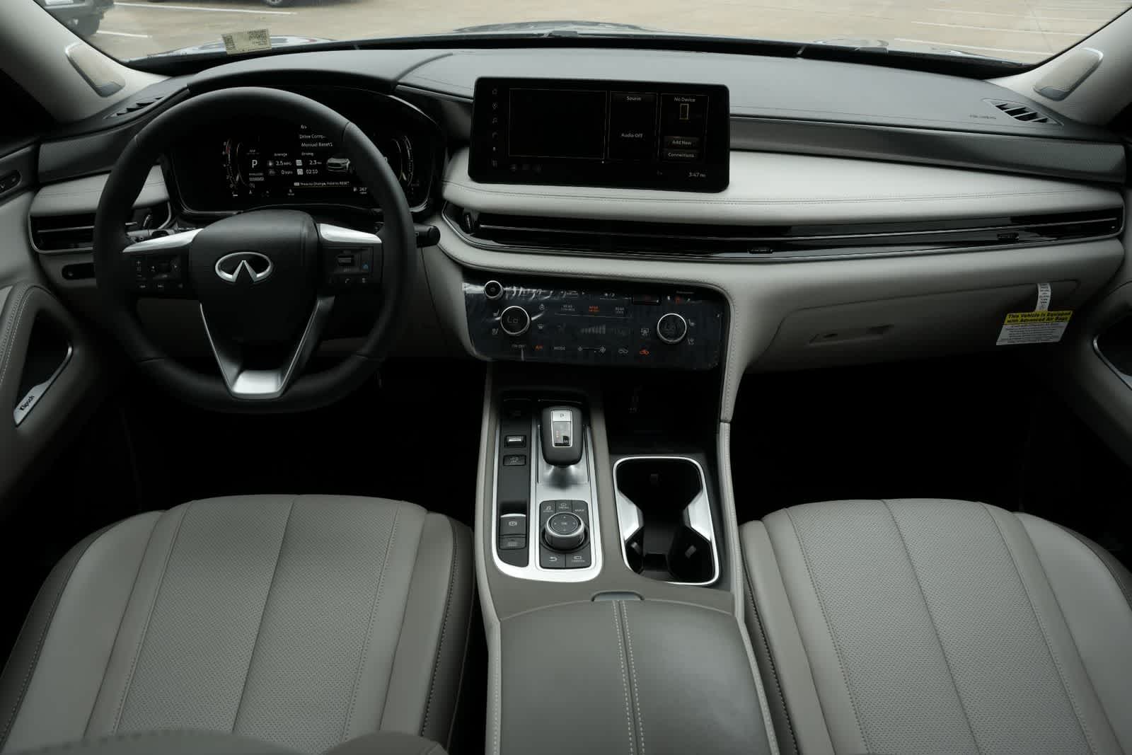 2027 INFINITI QX60 LUXE