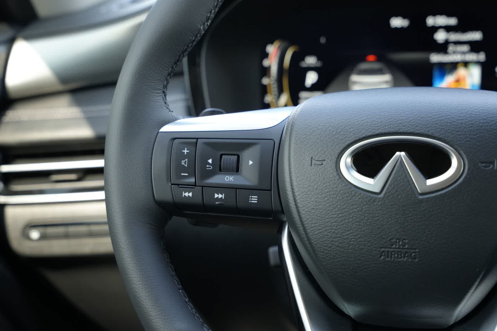 2027 INFINITI QX60 LUXE