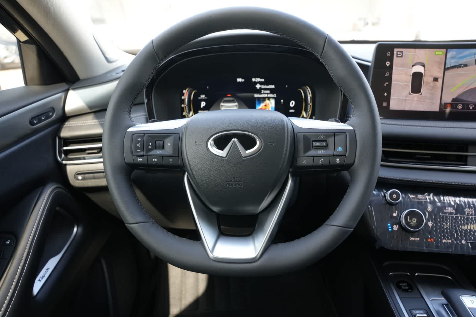 2027 INFINITI QX60 LUXE