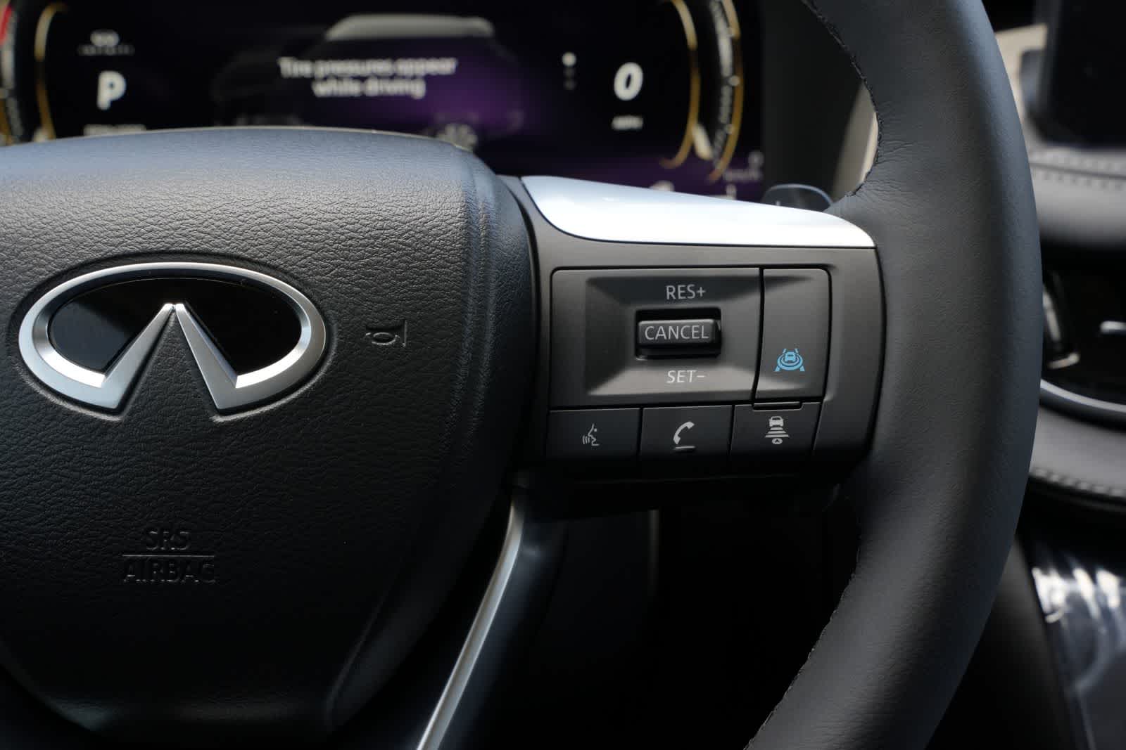 2027 INFINITI QX60 LUXE