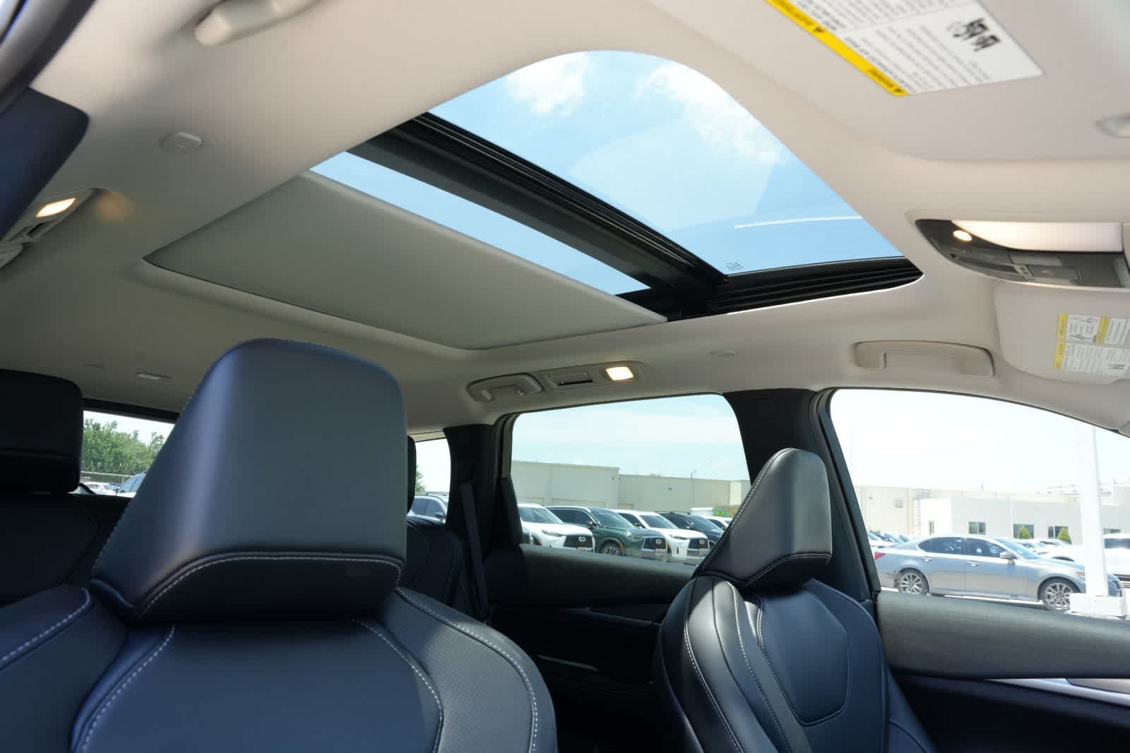 2027 INFINITI QX60 LUXE