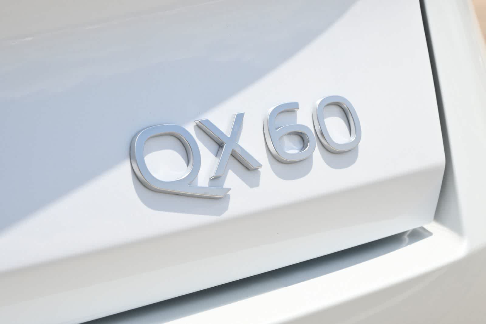 2027 INFINITI QX60 LUXE