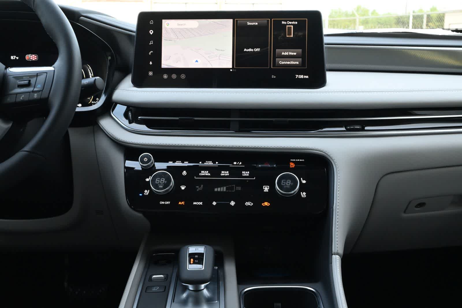 2027 INFINITI QX60 LUXE