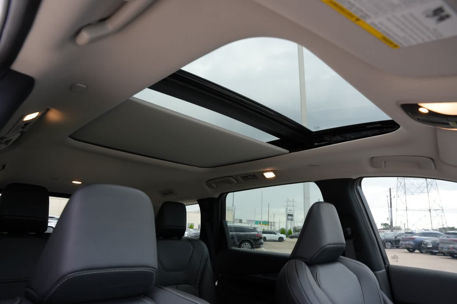 2027 INFINITI QX60 LUXE
