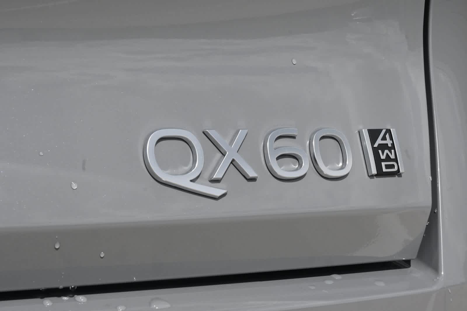 2027 INFINITI QX60 LUXE