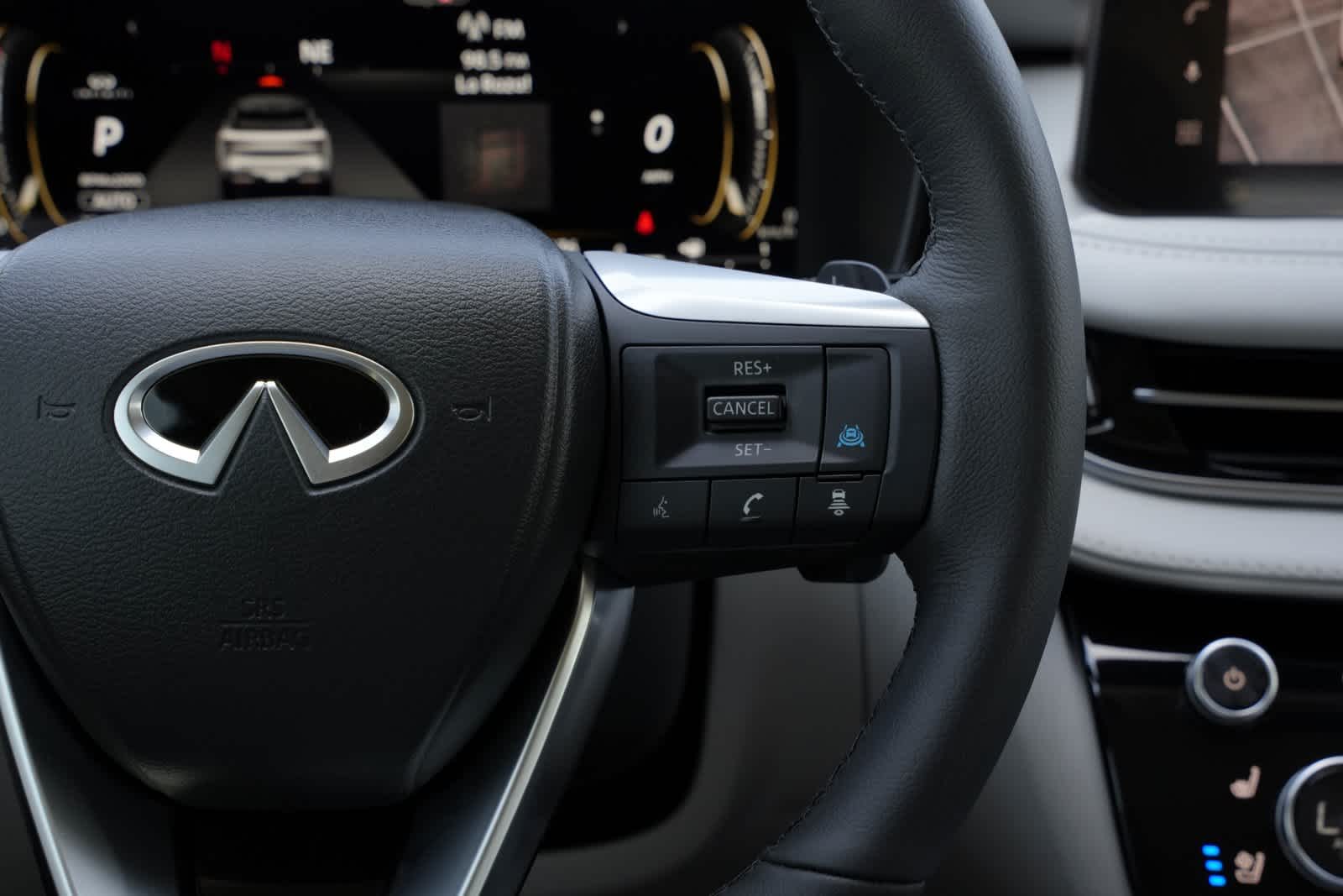 2027 INFINITI QX60 LUXE