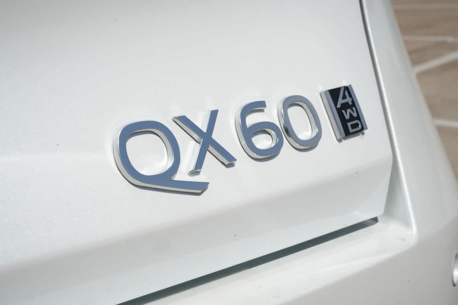 2027 INFINITI QX60 LUXE