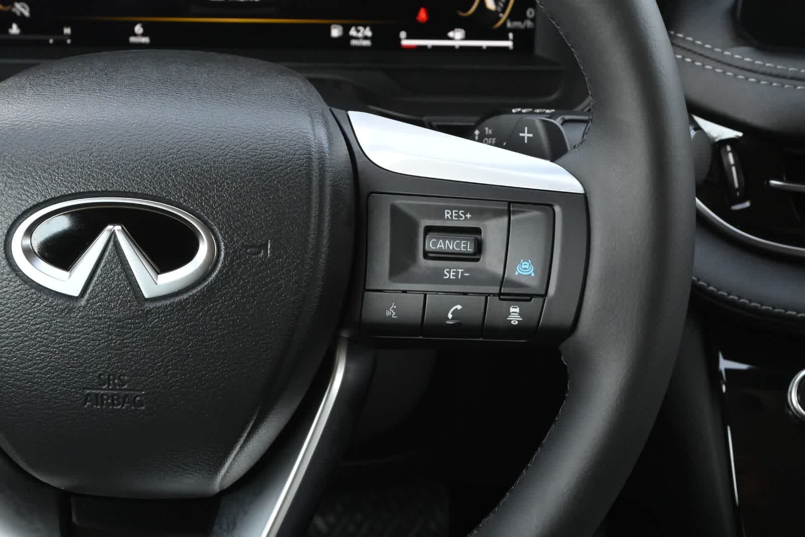 2027 INFINITI QX60 LUXE