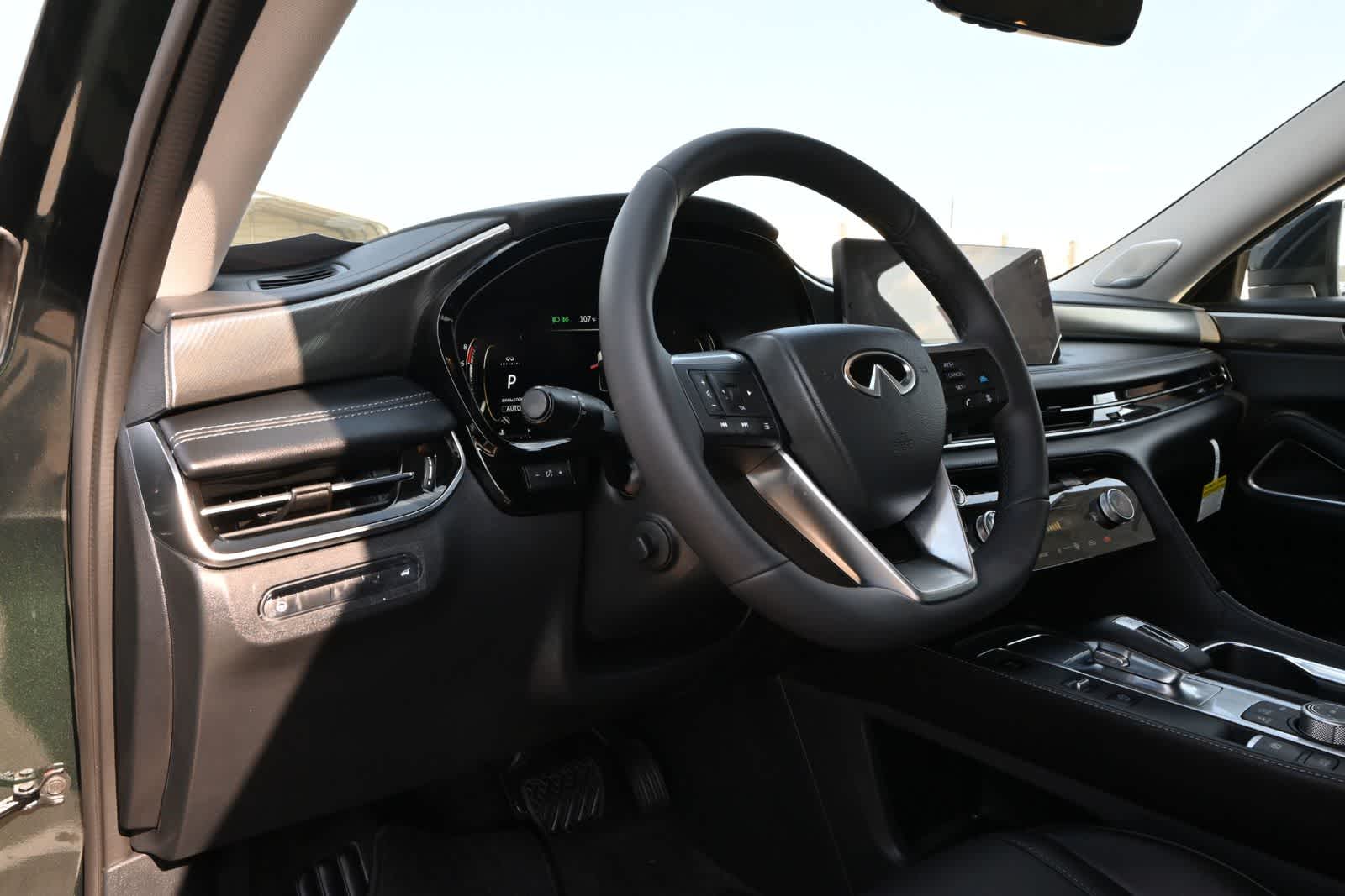 2027 INFINITI QX60 LUXE