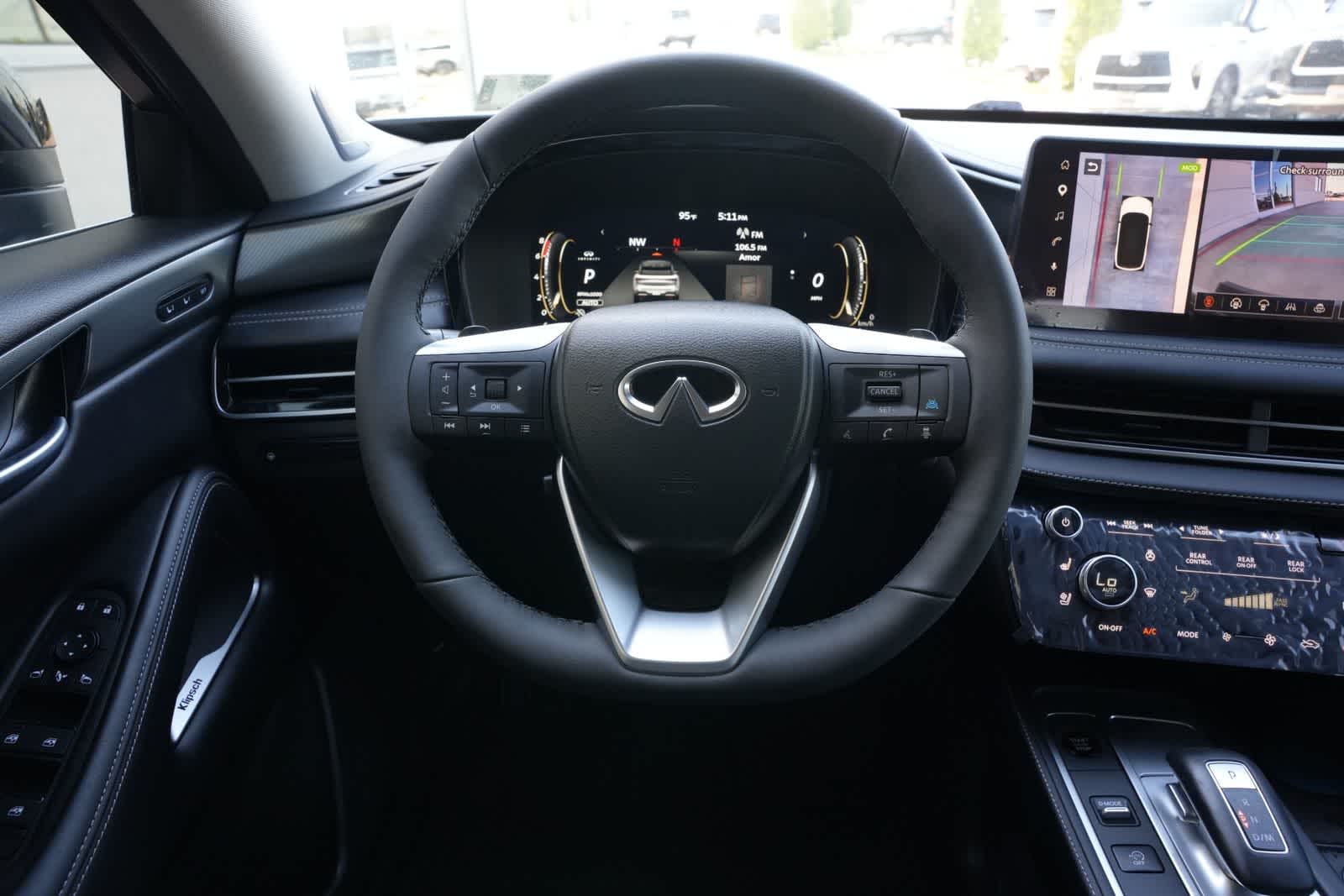2027 INFINITI QX60 LUXE
