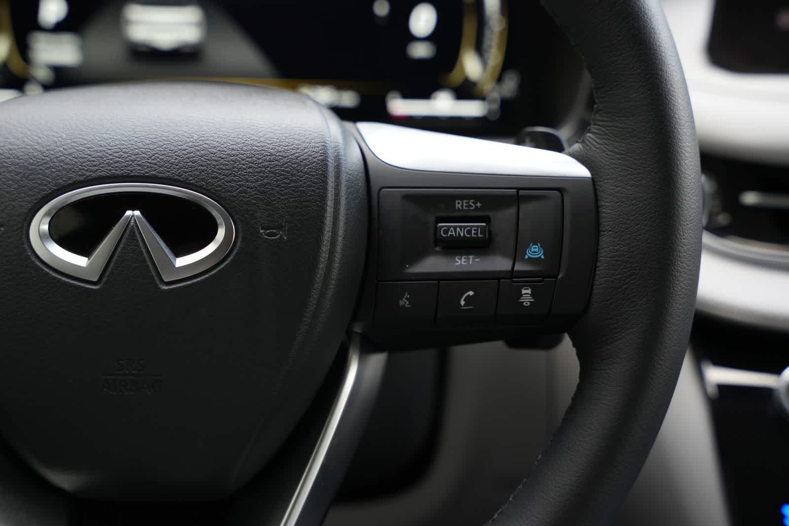 2026 INFINITI QX60 LUXE