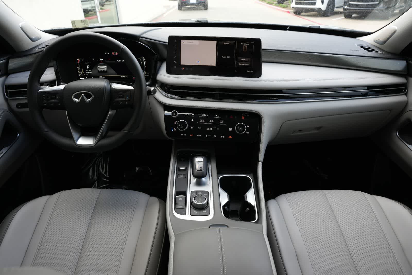 2026 INFINITI QX60 LUXE