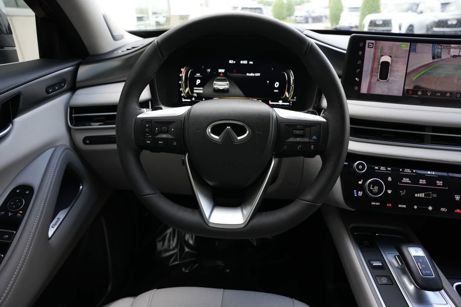 2026 INFINITI QX60 LUXE