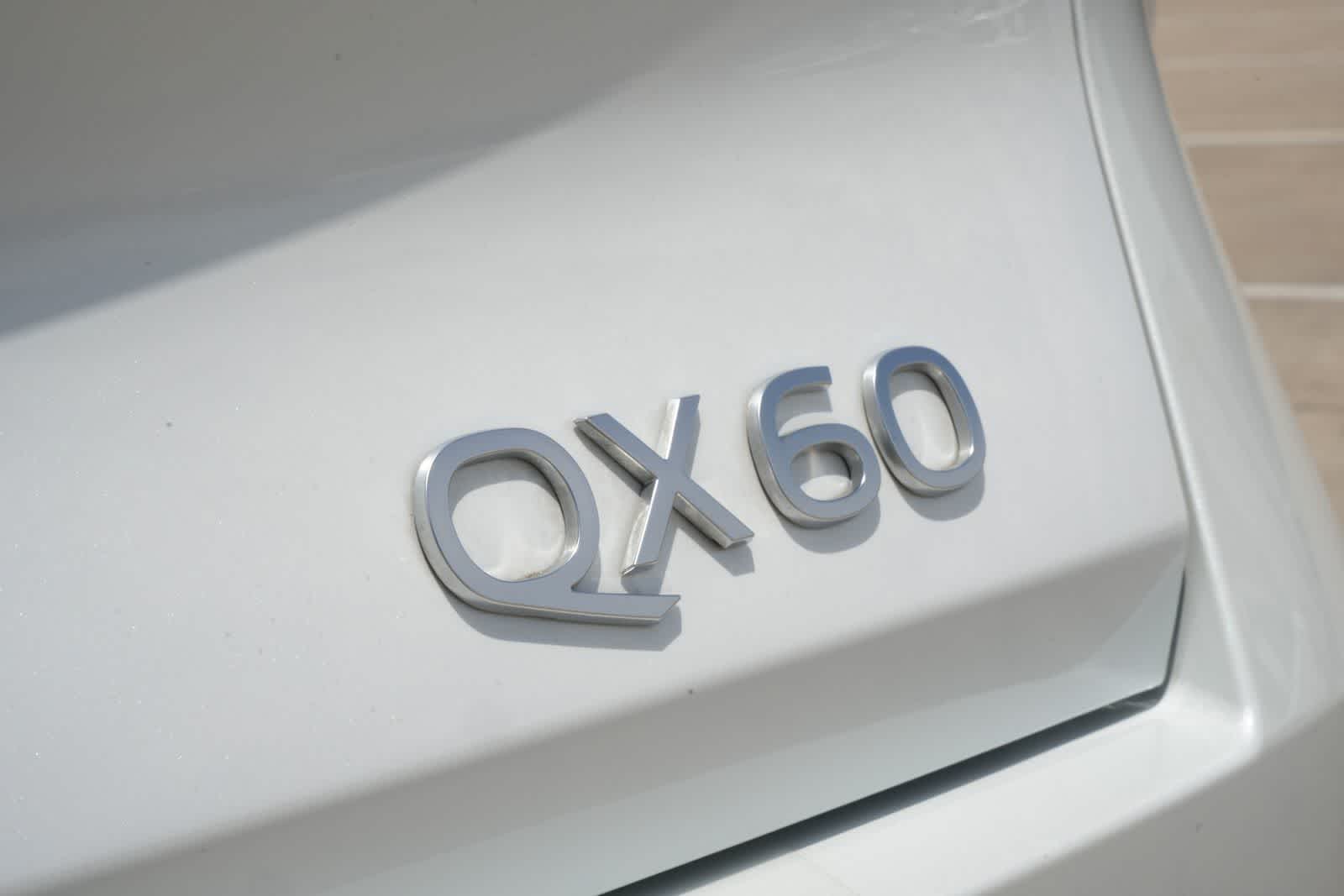 2026 INFINITI QX60 LUXE