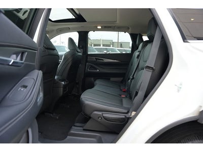 2025 INFINITI QX60 LUXE