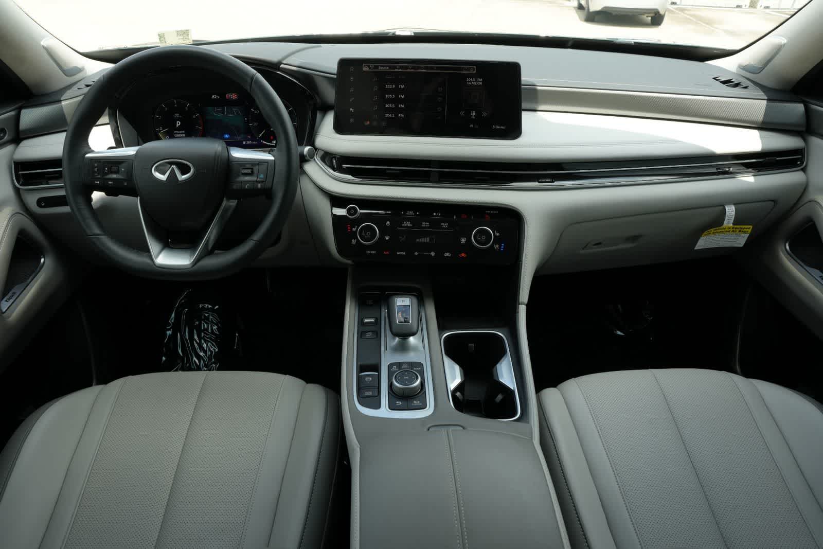 2026 INFINITI QX60 LUXE