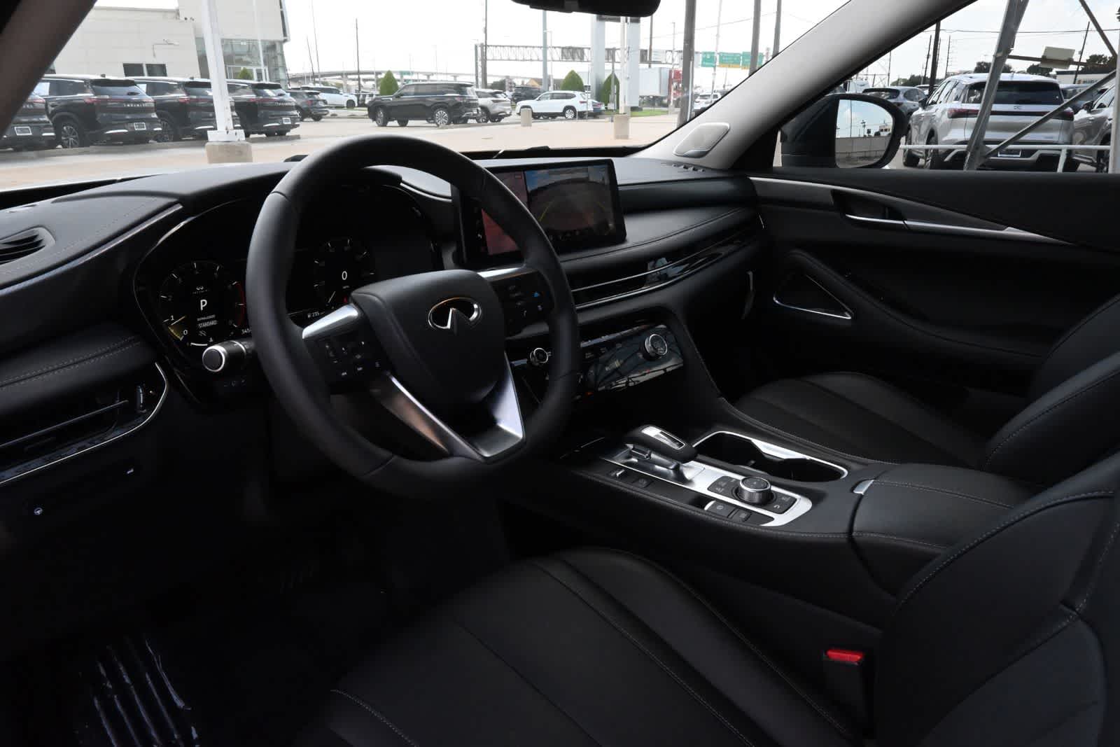 2026 INFINITI QX60 LUXE