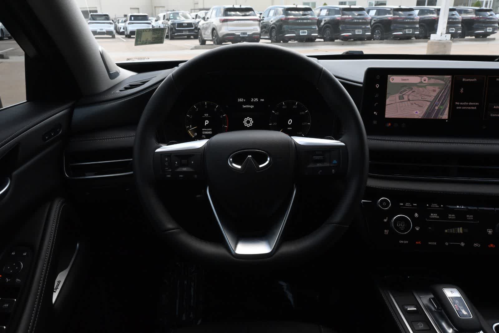 2026 INFINITI QX60 LUXE