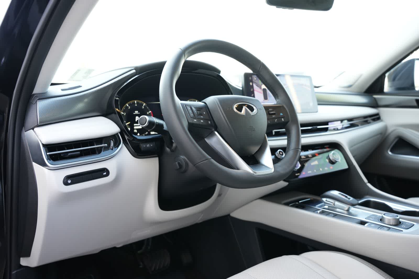 2026 INFINITI QX60 LUXE
