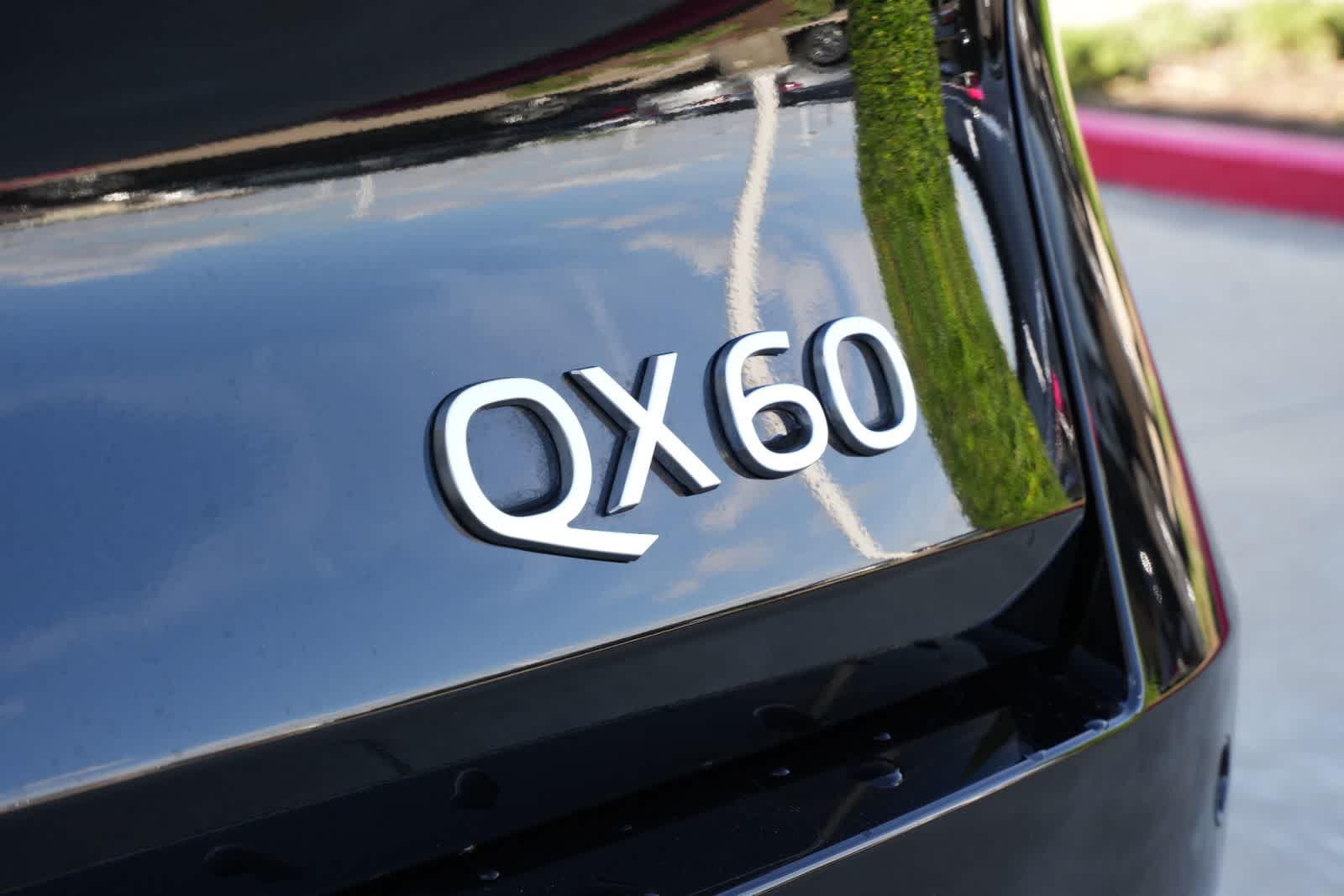 2026 INFINITI QX60 LUXE