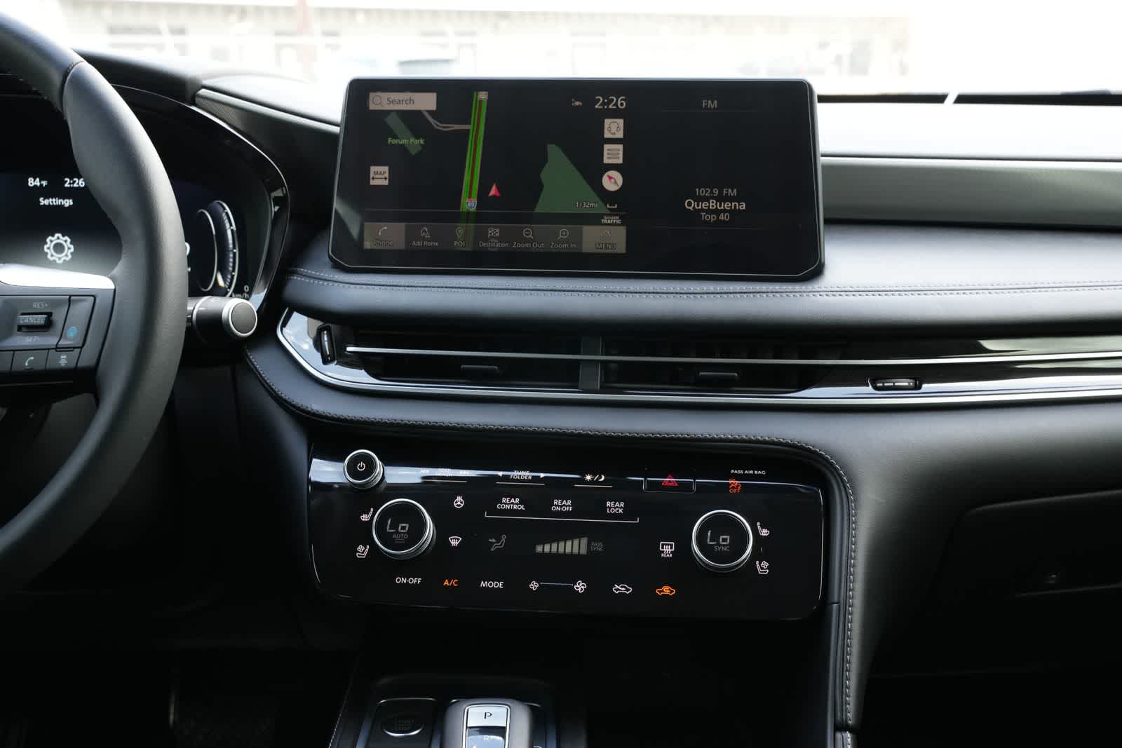 2025 INFINITI QX60 LUXE