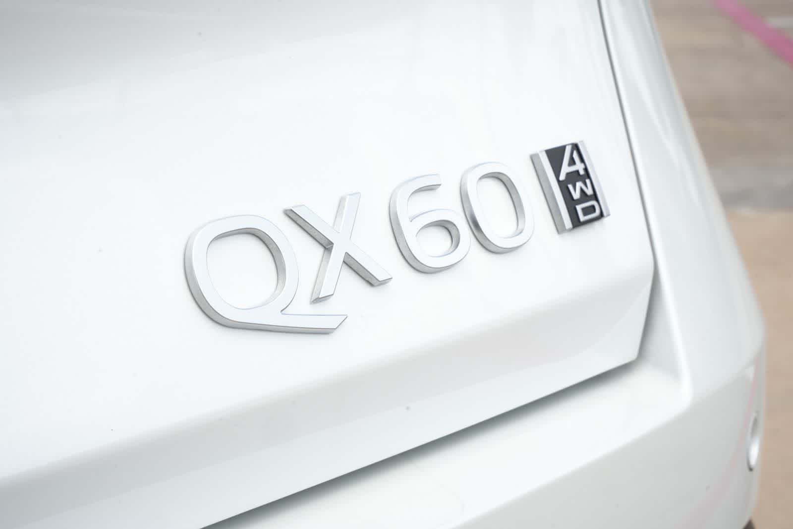 2026 INFINITI QX60 LUXE