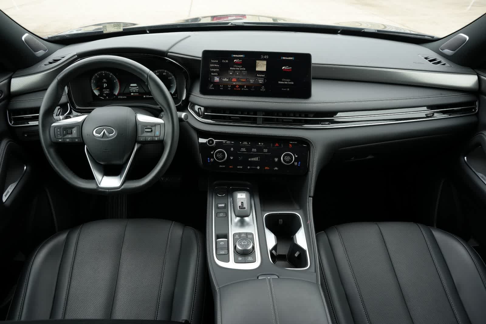 2025 INFINITI QX60 LUXE