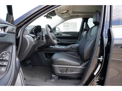 2026 INFINITI QX60 LUXE