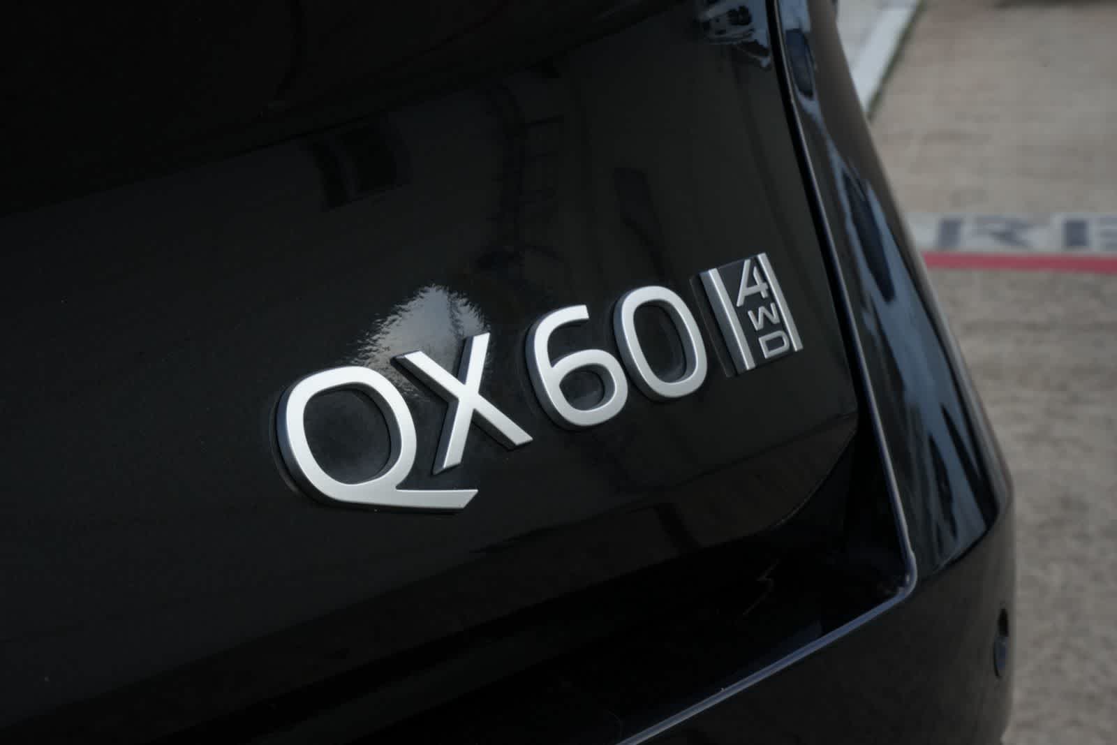 2026 INFINITI QX60 LUXE