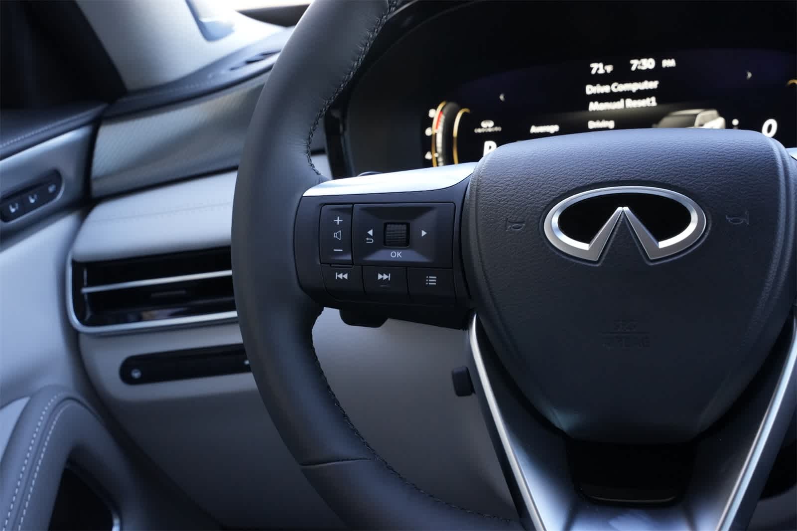 2026 INFINITI QX60 Luxe AWD