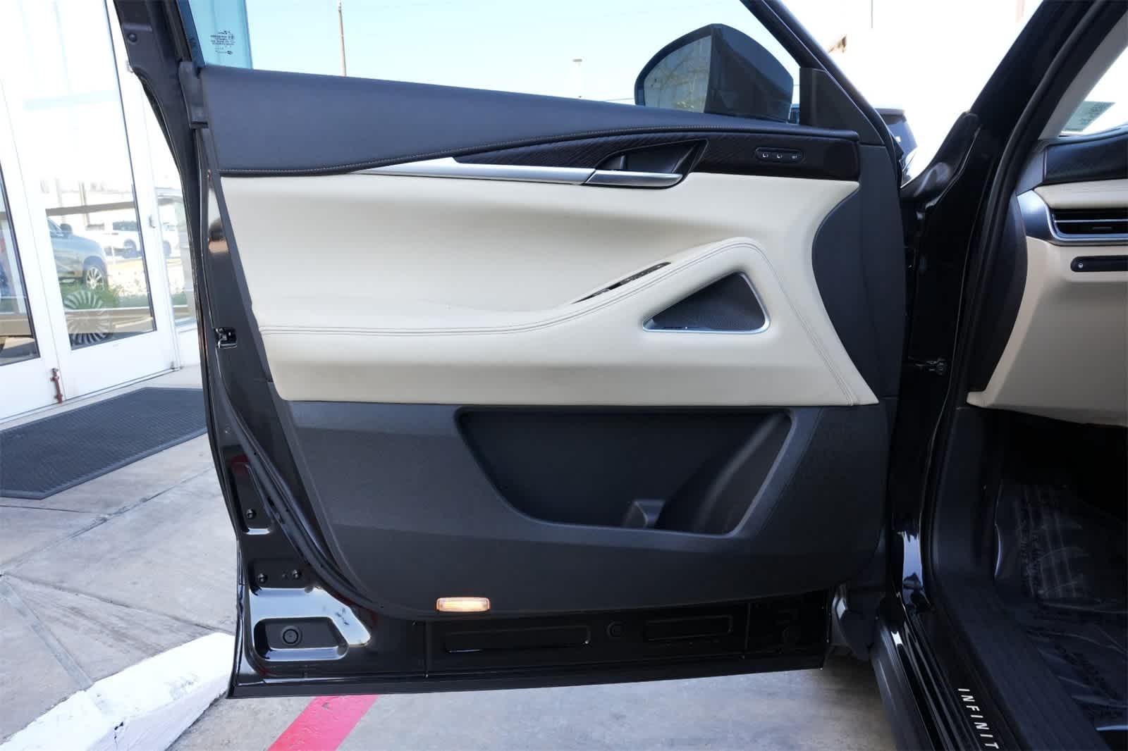 2025 INFINITI QX60 Sensory AWD