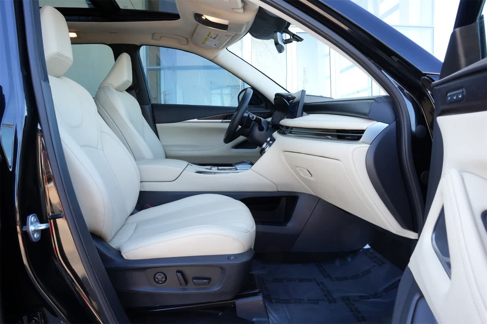 2025 INFINITI QX60 Sensory AWD