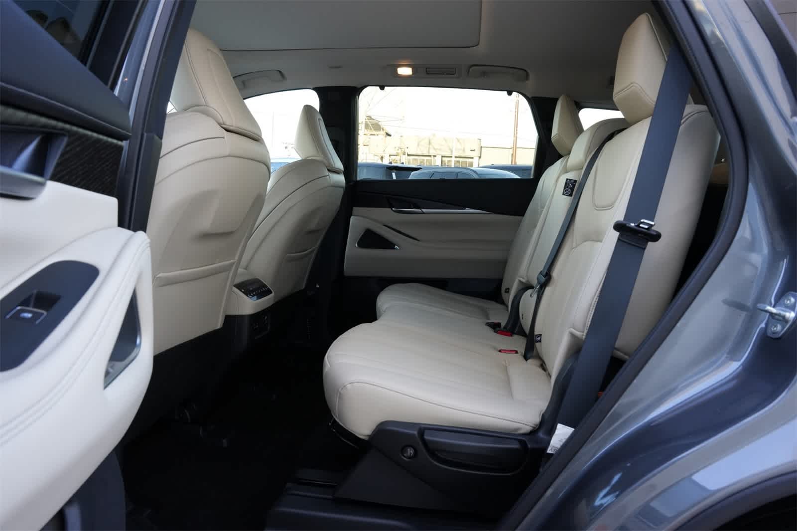 2025 INFINITI QX60 Sensory AWD