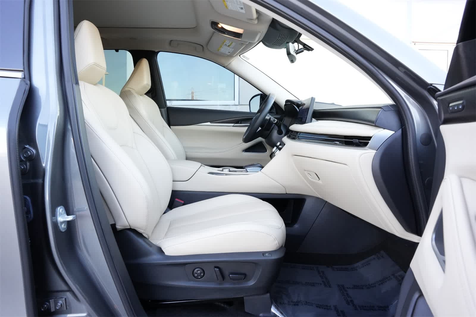 2025 INFINITI QX60 Sensory AWD