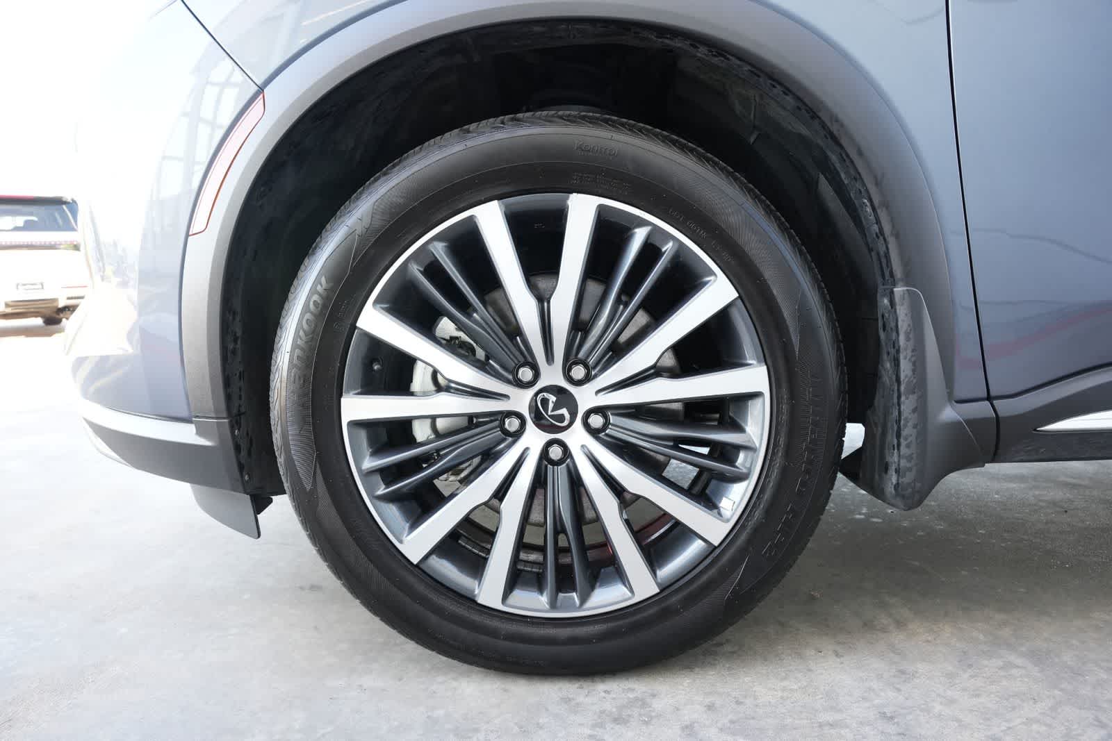 2025 INFINITI QX60 SENSORY