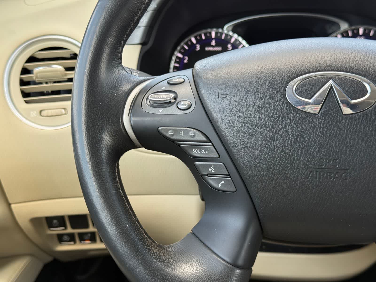 2019 INFINITI QX60 LUXE