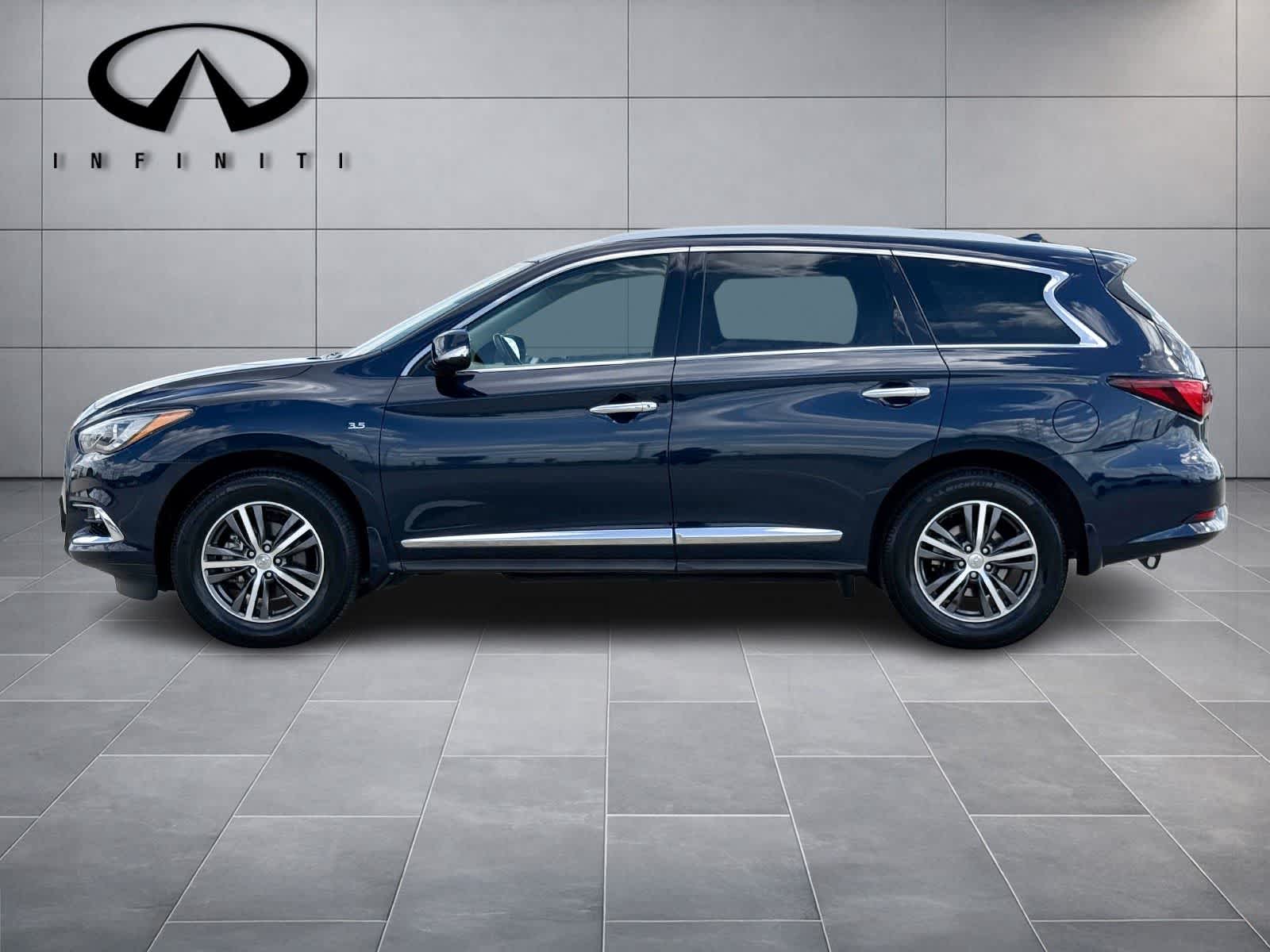 2019 INFINITI QX60 LUXE