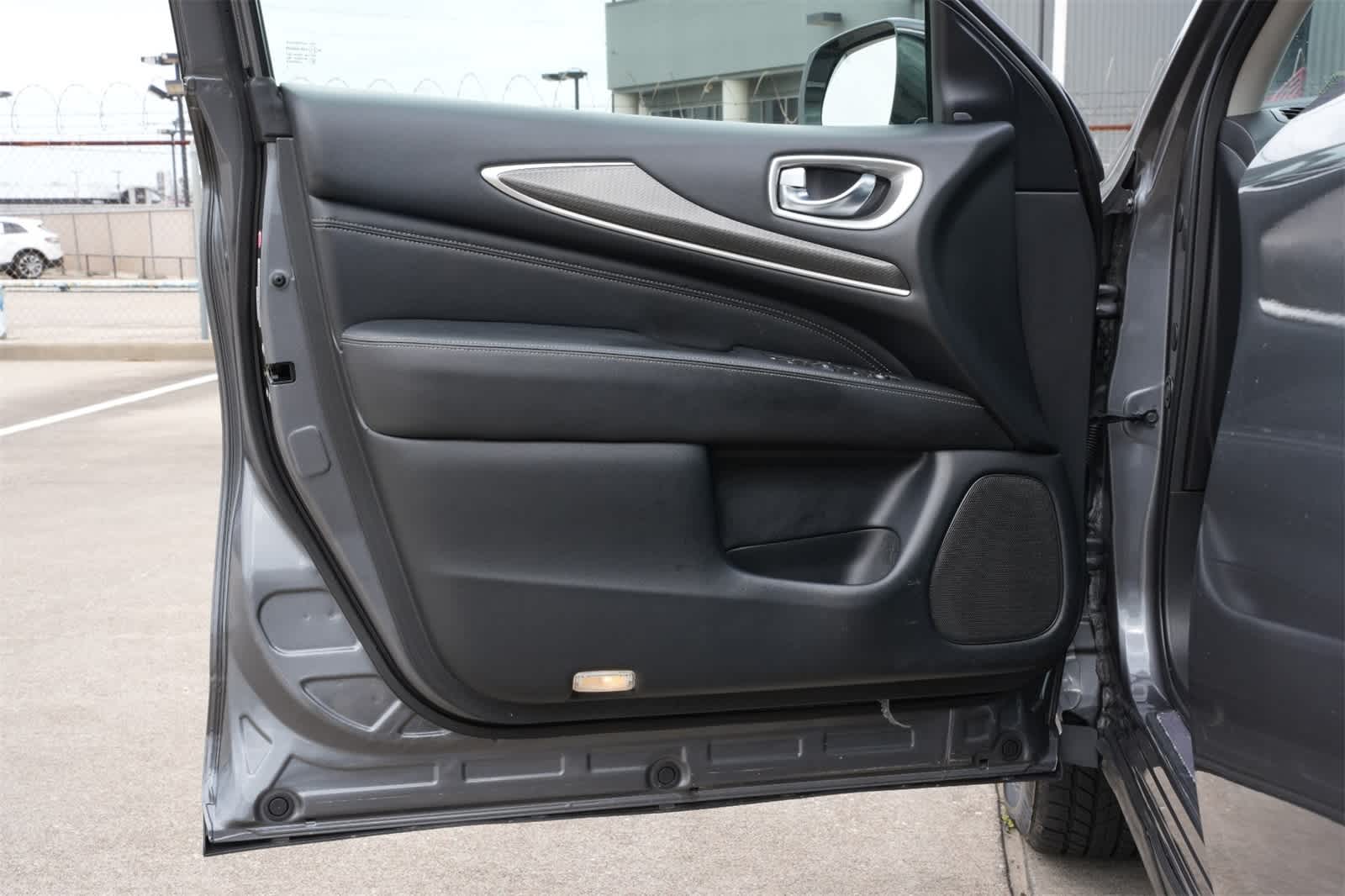 2020 INFINITI QX60 PURE