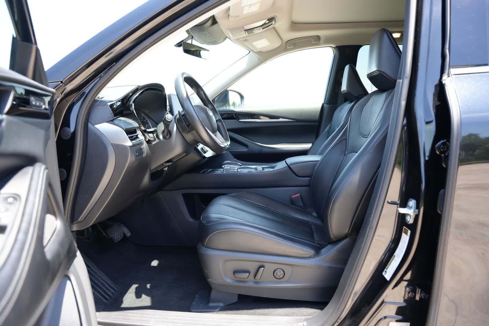 2024 INFINITI QX60 PURE