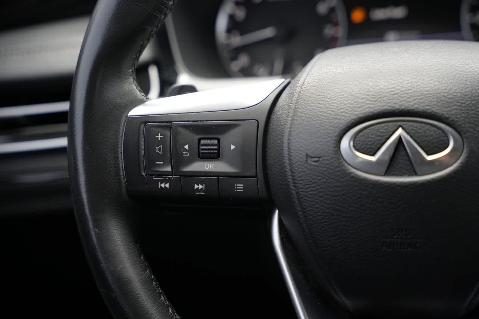 2023 INFINITI QX60 PURE