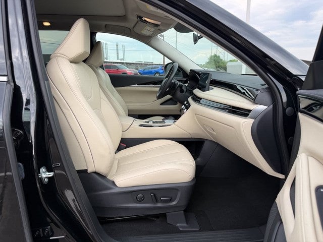 2024 INFINITI QX60 PURE