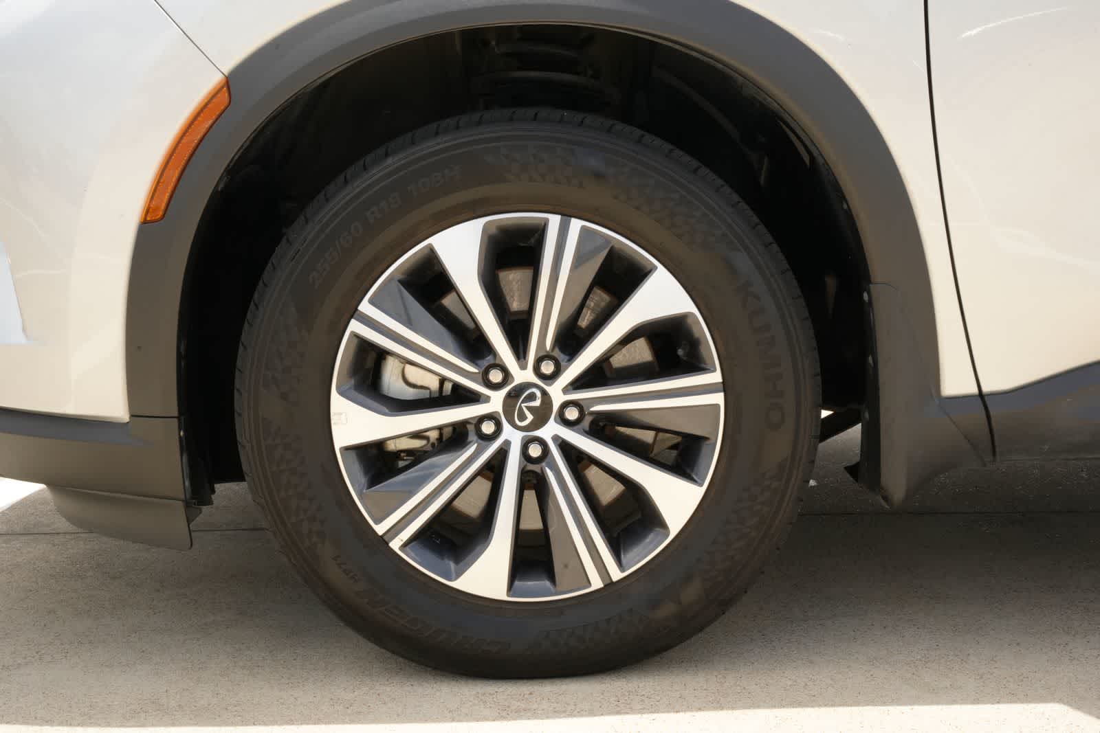 2023 INFINITI QX60 PURE