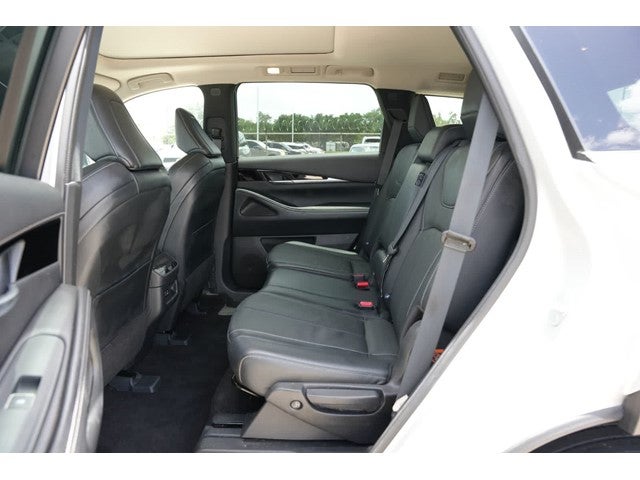 2023 INFINITI QX60 PURE