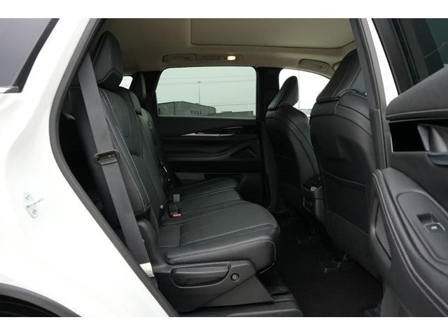 2023 INFINITI QX60 PURE